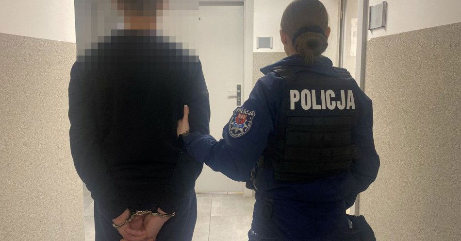 zdjęcie: Policja zatrzymała dwóch mężczyzn z narkotykami w Zambrowie / fot. KPP Zambrów