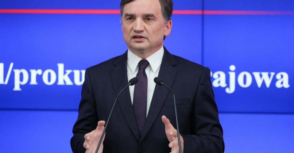 zdjęcie: Prokurator Generalny Zbigniew Ziobro odwołał Prokuratora Rejonowego w Dębicy; powodem były zaniedbania ws. nękania sąsiadów w gminie Czarna / fot. PAP