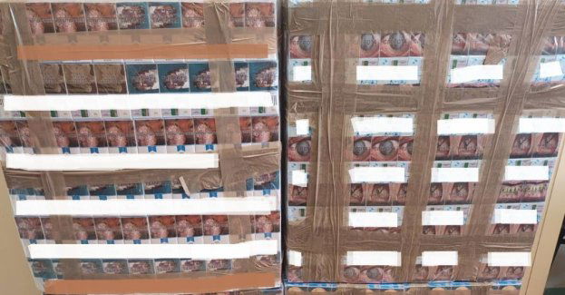 Ponad 5 tysięcy paczek nielegalnych papierosów ujawnionych w samochodzie podczas kontroli drogowej