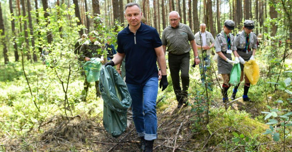 zdjęcie: Dbajmy o lasy, nie zostawiajmy w nich śmieci / fot. PAP
