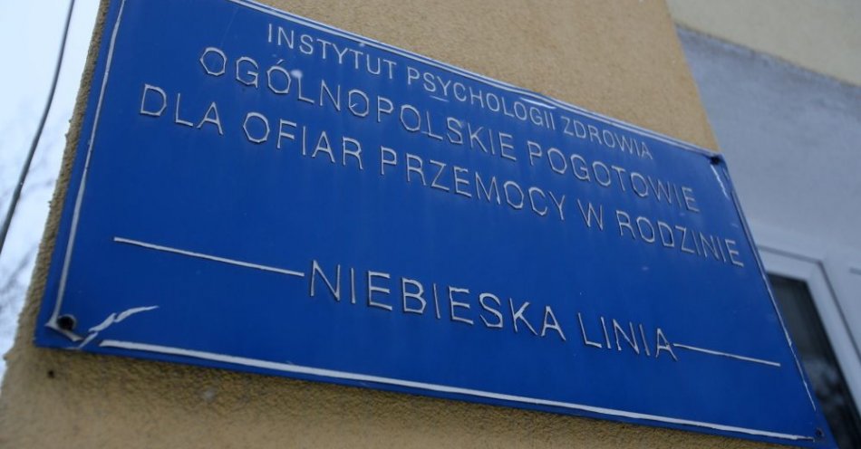 zdjęcie: 71 proc. sprawców zabójstw w rodzinie w 2021 r. to mężczyźni / fot. PAP