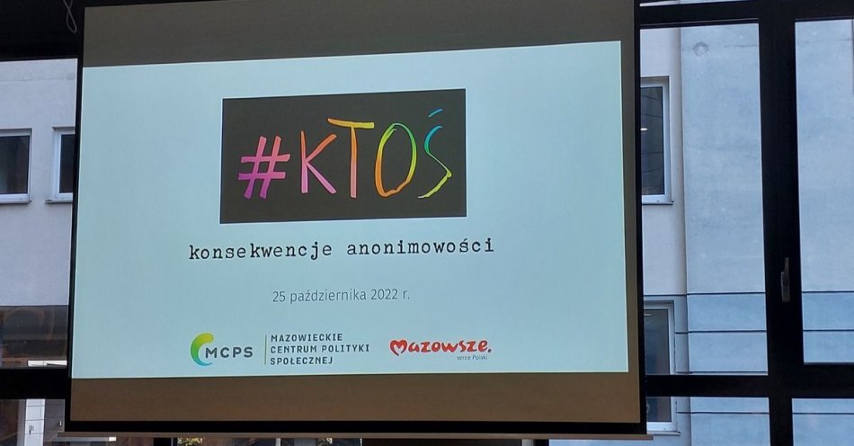 zdjęcie: Siedleccy policjanci zostali zaproszeni na konferencję organizowaną przez Mazowieckie Centrum Polityki Społecznej / fot. KMP w Siedlcach