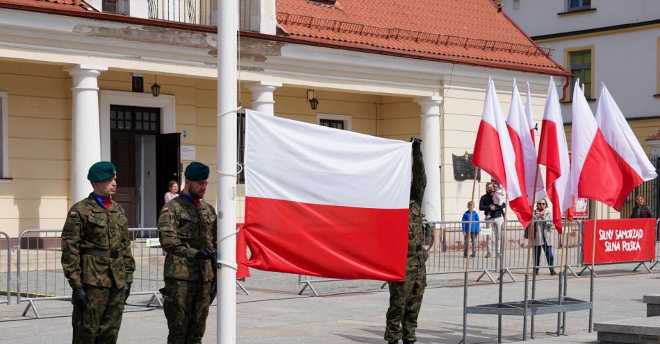 zdjęcie: Dzień Flagi Rzeczypospolitej Polskiej / fot. nadesłane