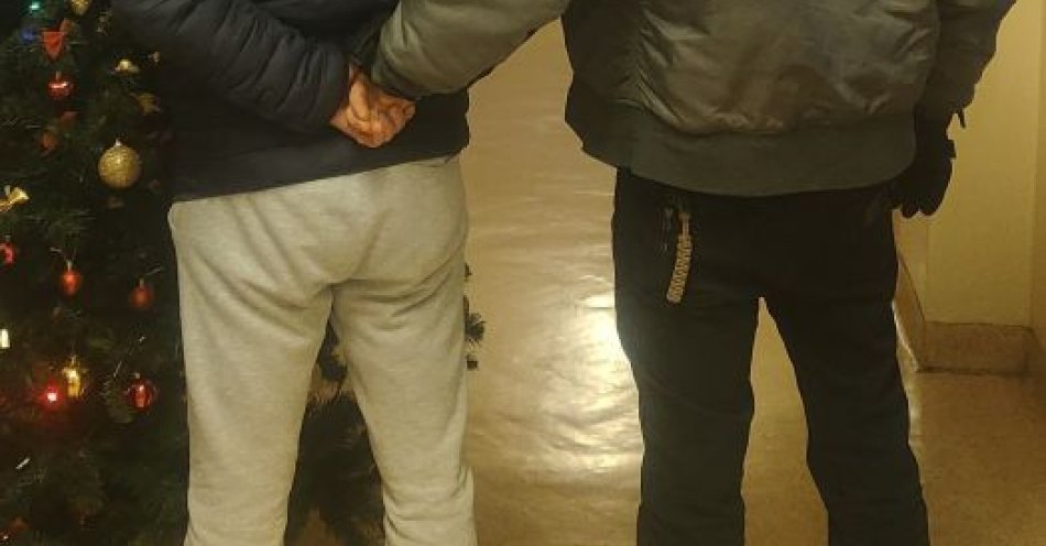 zdjęcie: W święta włamywał się do domów. Prokuratura nie aresztowała / fot. KMP w Gdyni