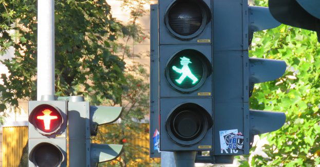 Potrącił pieszych na przejściu dla pieszych. Został ukarany mandatem