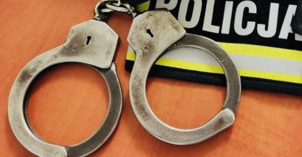 Poznań – Zatrzymani po pościgu z narkotykami w pojeździe