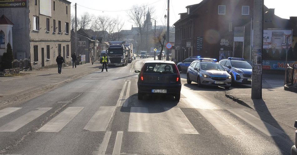 zdjęcie: Wypadek na przejściu dla pieszych w Lipnie / fot. KPP w Lipnie