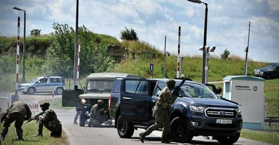 zdjęcie: Udział hrubieszowskich policjantów w ćwiczeniach AMPER 2025 / fot. KPP Hrubieszów