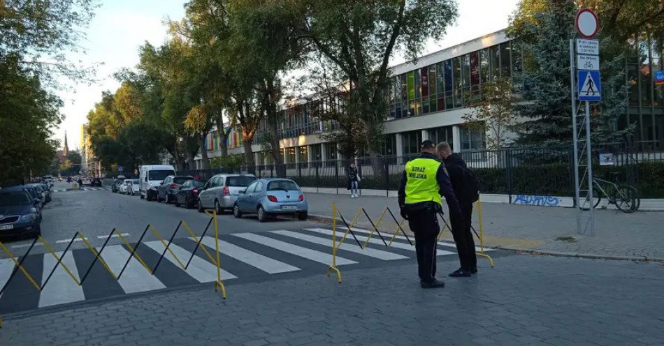 zdjęcie: Od poniedziałku Szkolna Ulica na Górnickiego / fot. nadesłane