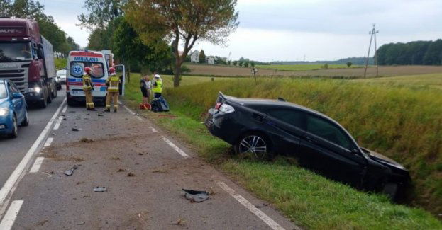 Nieprawidłowe wyprzedzanie powodem kolizji drogowej