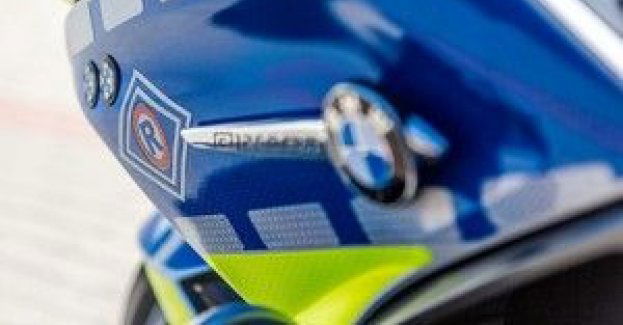 Policjanci ze Sterdyni zatrzymali nietrzeźwego kierującego, który nie miał uprawnień do kierowania