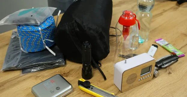 Ekspert: nie ma uniwersalnego plecaka ewakuacyjnego
