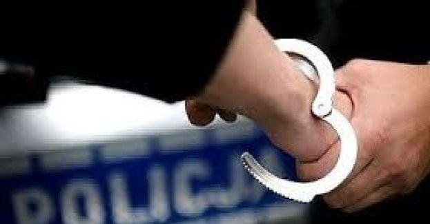Napadł w nocy na seniora - został zatrzymany przez ostrołęckich policjantów