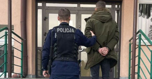 Groził taksówkarzowi przedmiotem przypominającym broń, został zatrzymany