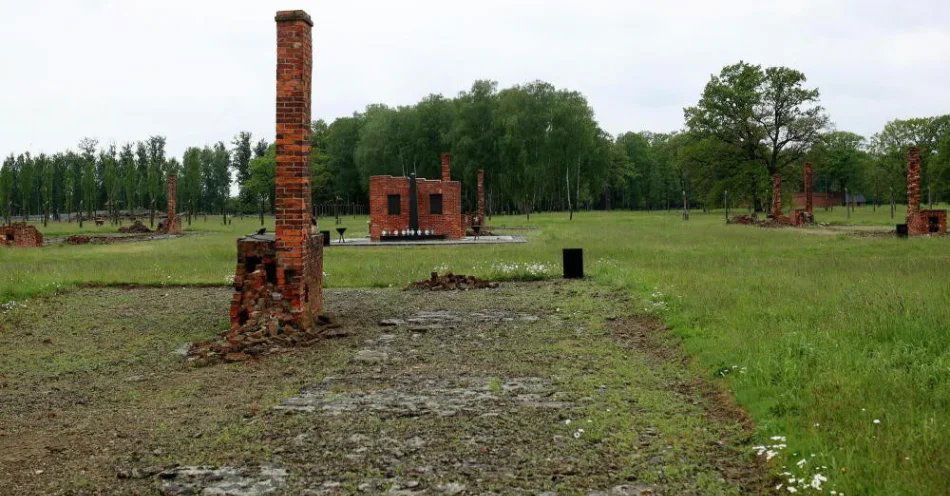 zdjęcie: 82 lata temu Niemcy zlikwidowali tzw. Zigeunerlager w Auschwitz II-Birkenau / Brzezinka, 16.05.2026. Upamiętnienie 82. rocznicy buntu Romów w 