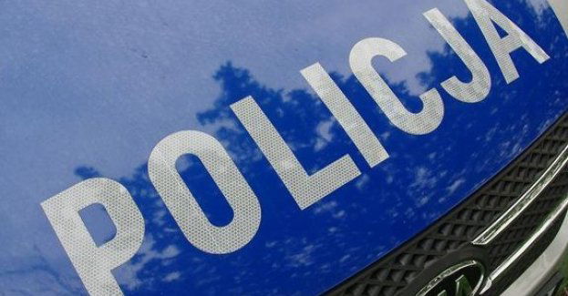 Nietrzeźwy i poszukiwany, kierował hondą na dwóch sądowych zakazach