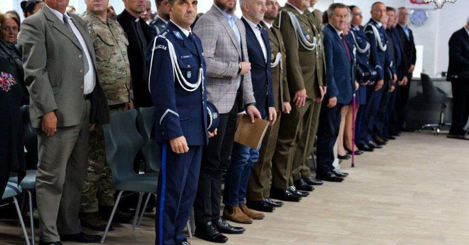zdjęcie: Pierwsze ślubowanie kadetów w XV Liceum w Katowicach / fot. KMP w Katowicach