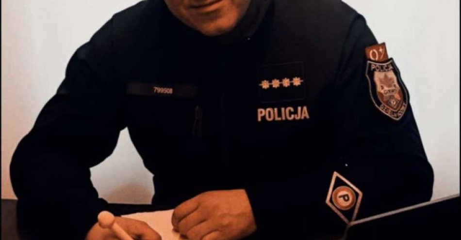 zdjęcie: Wspieraj aspiranta Tomasza Retke w plebiscycie SuperDzielnicowy / fot. KPP w Pajęcznie aspirant sztabowy Tomasz Retke