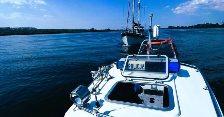 zdjęcie: Na Wodny patrol zawsze można liczyć! / fot. KPP w Policach