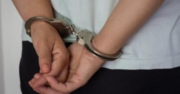 Był poszukiwany i miał przy sobie narkotyki