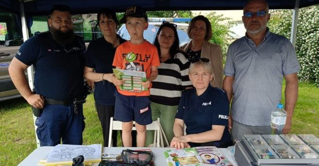 Mundurowi z wizytą na pikniku zdrowotnym