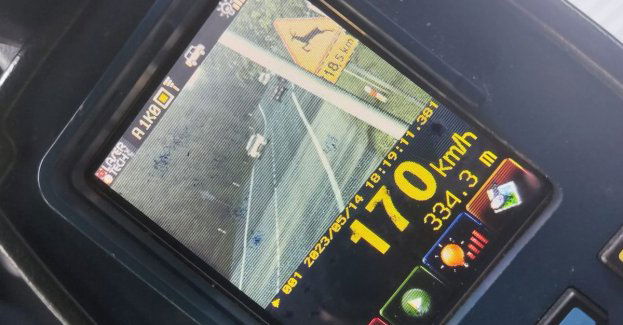 Pędził 170 kilometrów na godzinę! – zapłacił 2,5 tysiąca mandatu