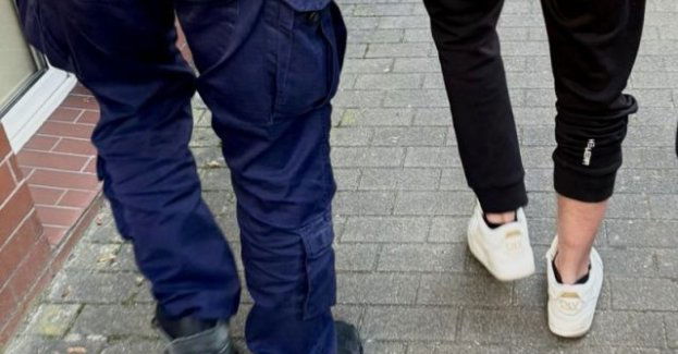 Zasłabnięcie w aucie ujawniło poszukiwanego pijaka