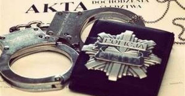 Poprosił o szklankę wody i ukradł emeryturę. Policjanci błyskawicznie ustalili i zatrzymali sprawcę