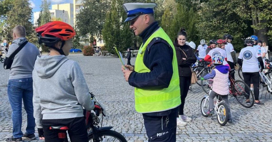 zdjęcie: XIV Rowerowy Wyścig po Kremówki w Puławach / fot. KPP Puławy