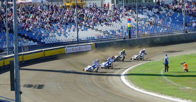 zdjęcie: II kolejka 2. Ligi Żużlowej na żywo Motowizji / fot. nadesłane