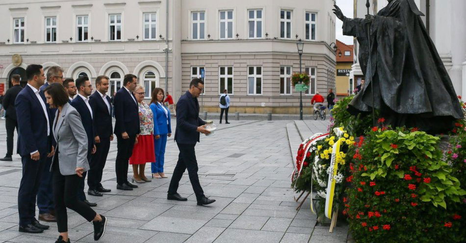 zdjęcie: Wzywam wszystkich rodaków do obrony dobrego imienia Jana Pawła II / fot. PAP