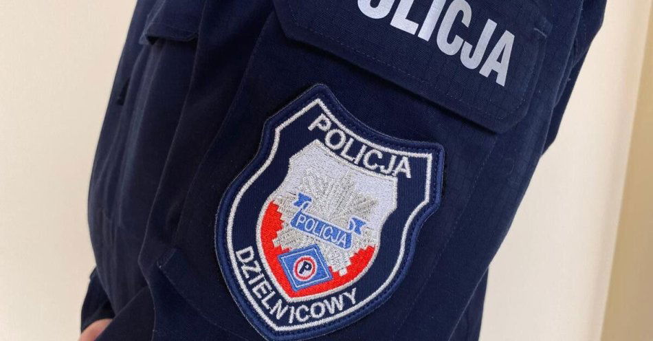 zdjęcie: 100-lecie dzielnicowych i ogólnopolski plebiscyt / fot. KPP w Tomaszowie Mazowieckim