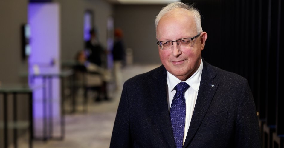 zdjęcie: Nawet 80 proc. zakażonych wirusem HCV nie ma objawów. Rządowy program Moje Zdrowie zwiększył wykrywalność chorób wątroby / fot. Newseria - prof. dr hab. n. med. Robert Flisiak, kierownik Kliniki Chorób Zakaźnych i Hepatologii Uniwersytetu Medycznego w Białymstoku, wiceprezes Polskiego Towarzystwa Epidemiologów i Lekarzy Chorób Zakaźnych