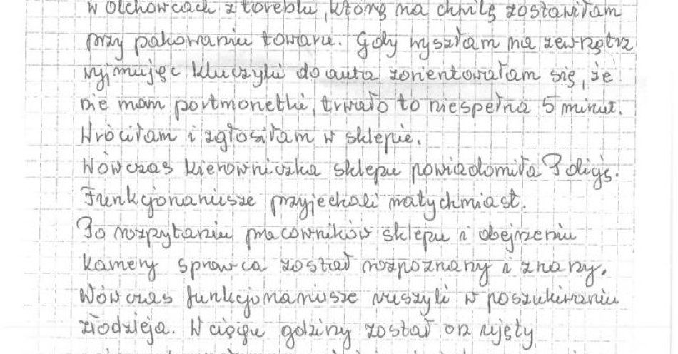 zdjęcie: Sanoccy policjanci odzyskali portfel i otrzymali podziękowania / fot. KPP w Sanoku