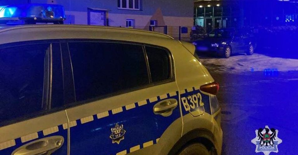 zdjęcie: Boguszowscy policjanci sprawdzali uprawnienia kierujących w Czarnym Borze. Wpadł jeden przestępca drogowy / fot. KMP w Wałbrzychu