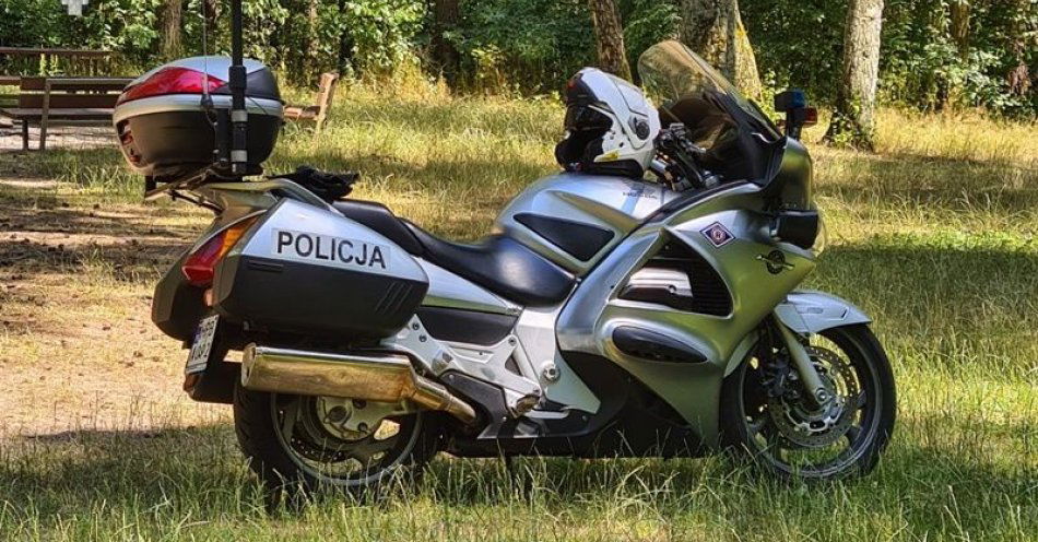 zdjęcie: Wiosenna pogoda nas rozpieszcza. Motocyklisto, pamiętaj o zachowaniu bezpieczeństwa. Na szali jest ludzkie życie! / fot. KPP w Polkowicach