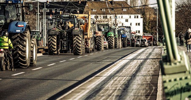 Piątkowy strajk rolników na łódzkich drogach