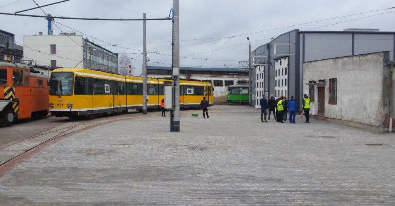 zdjęcie: Nowa hala tramwajowa i punkt przesiadkowy w obrębie Placu Dworcowego gotowe / fot. nadesłane