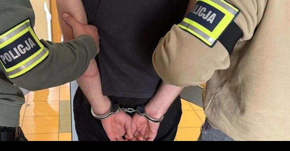 zdjęcie: Kępińscy policjanci zatrzymali dwóch poszukiwanych / fot. KPP Kępno