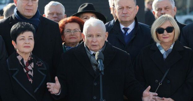 Kaczyński: weszliśmy na drogę ku budowie silnej Polski