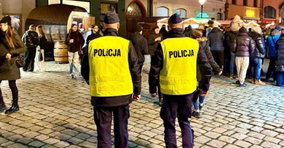 zdjęcie: Policja zapewnia bezpieczeństwo jarmarków w powiecie świdnickim / fot. KPP w Świdnicy