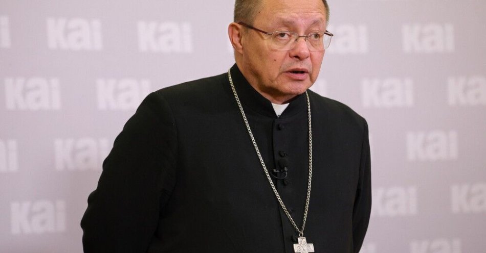 zdjęcie: Nuncjatura Apostolska: kard. Grzegorz Ryś został nowym metropolitą krakowskim / Warszawa, 18.12.2024. Kardynał Grzegorz Ryś podczas konferencji 