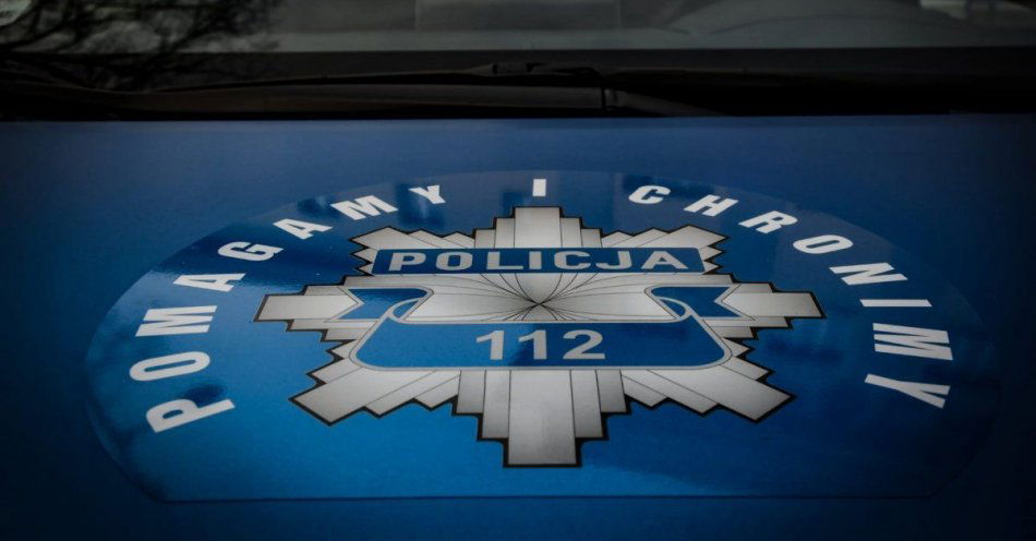 zdjęcie: Dzięki policjantowi z drogówki mężczyzna na czas dotarł do szpitala / fot. KPP Sejny