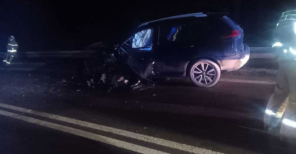 zdjęcie: Czołowe zderzenie na DK19 w Orzechówce ranne cztery osoby / fot. KPP w Brzozowie Fot. KPP Brzozów