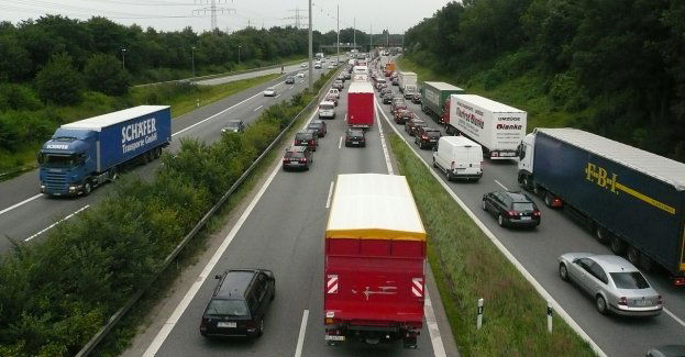 Ponad 5 dni oczekiwania tirów do przejścia z Ukrainą w Hrebennem