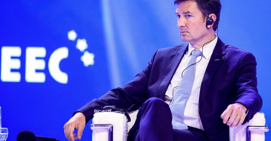 zdjęcie: Prezes Airbus na Europę: jeśli będziemy mieć odwagę wybierać europejskie rozwiązania, kontynent stanie się bardziej suwerenny / Katowice, 22.04.2026. Prezes Airbus na region Europy Johan Pelissier podczas Europejskiego Kongresu Gospodarczego w Katowicach, 22 bm. XVIII EKG odbywa się pod hasłem „The Power of Dialogue. Siła dialogu”. (ad) PAP/Jarek Praszkiewicz