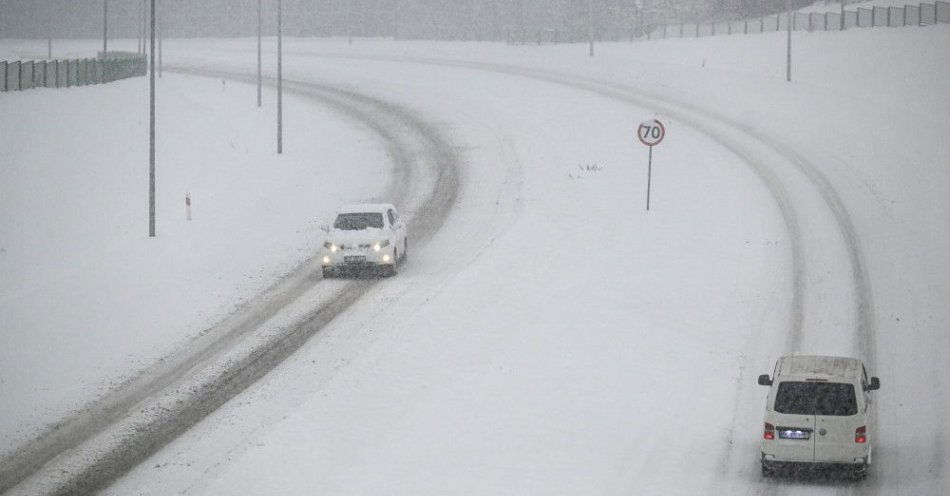 zdjęcie: Początek tygodnia z opadami śniegu / fot. PAP