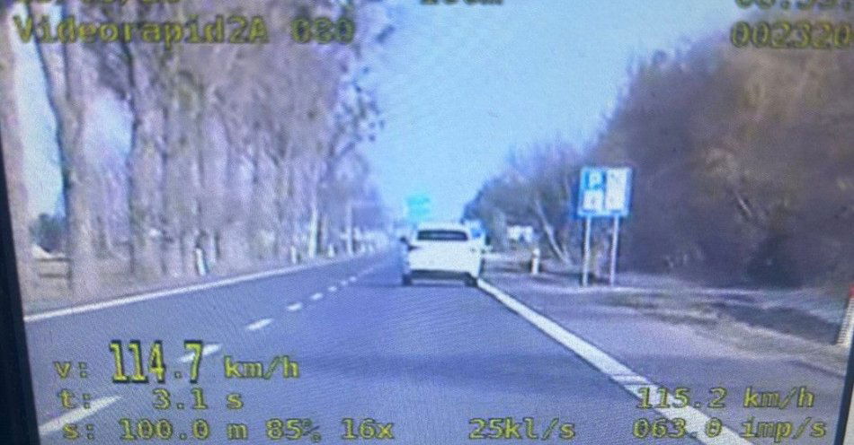 zdjęcie: Dwóch kierowców straciło prawa jazdy za nadmierną prędkość / fot. KPP Augustów
