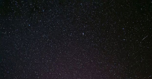 Noc pogodna,  na południu Polski z temperaturą do 16 stopni Celsjusza