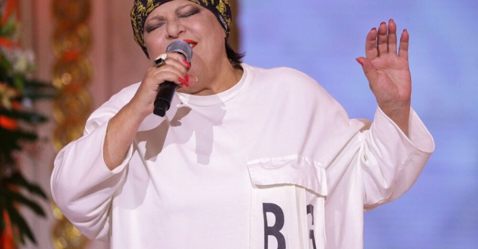 zdjęcie: Grażyna Łobaszewska uhonorowana Złotym Medalem 